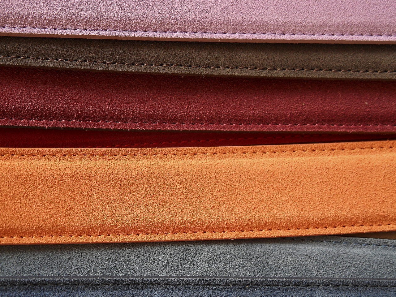 entdecken sie die richtige gürtelgröße: unser guide hilft ihnen, die perfekte gürtelgröße für ihren stil und komfort zu finden. tipps zur messung und größentabelle inklusive.